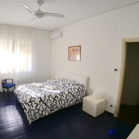 Appartamento The House Of Grandma Napoli Esterno foto
