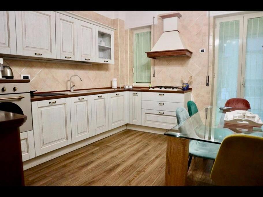 Appartamento The House Of Grandma Napoli Esterno foto