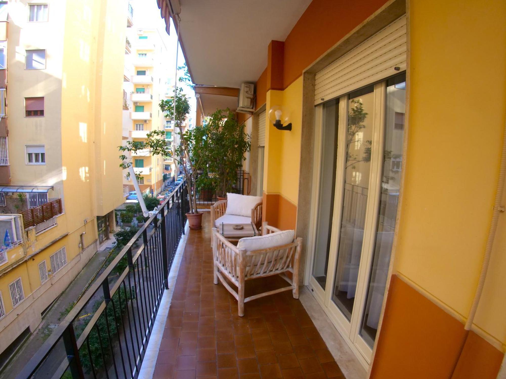 Appartamento The House Of Grandma Napoli Esterno foto
